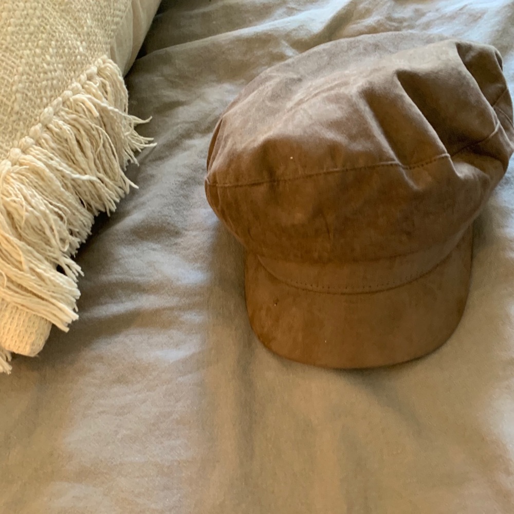 Brown faux suede newsboy hat